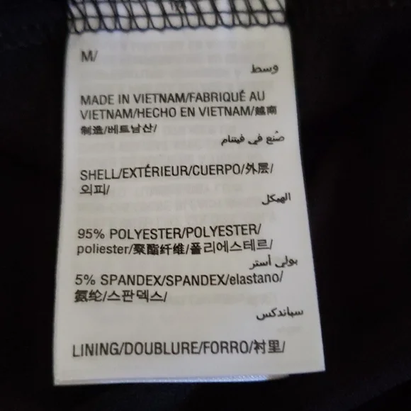 NWOT Black Tee. Silver Ring. Elegant Sexy - Picture 9 of 10